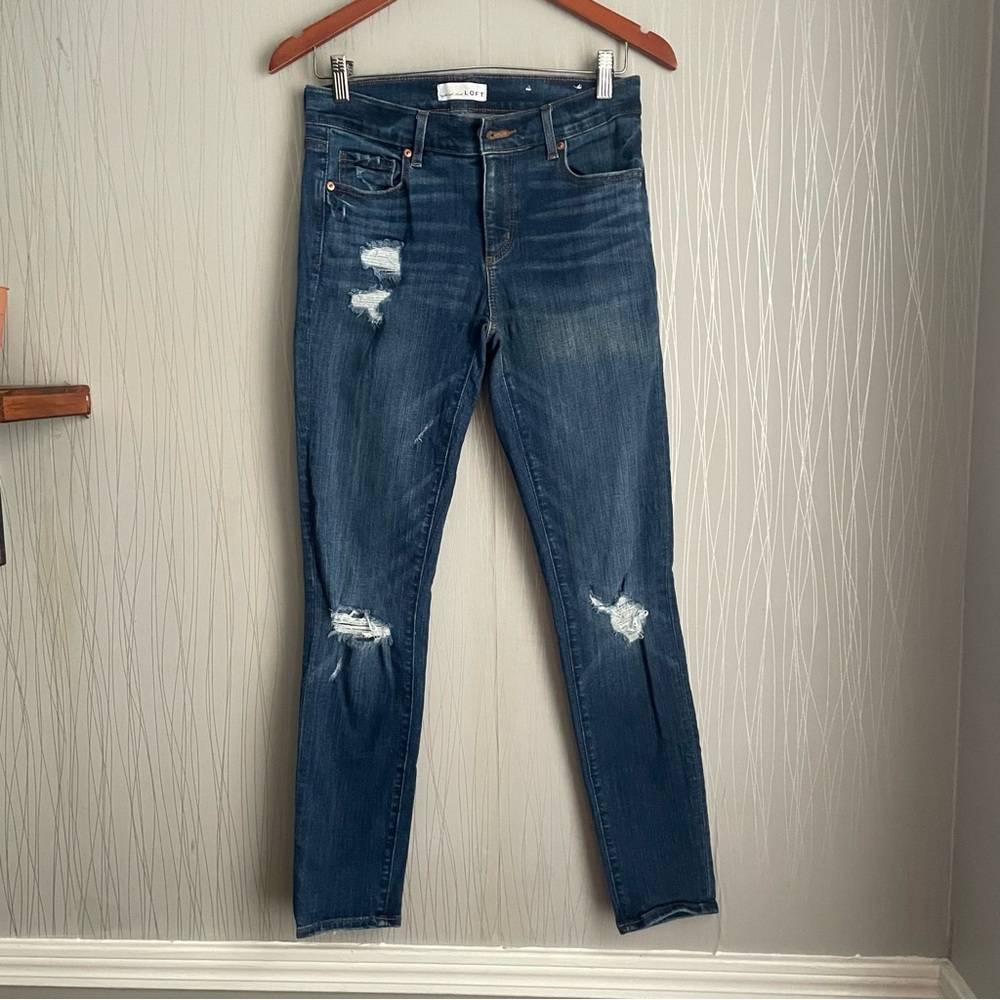 LOFT Modern Skinny Jeans Size 2/26